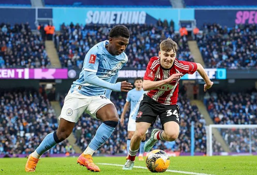 世俱杯买球网站-邮报：上周足总杯前，曼联将卡灵顿开放给埃克塞特城使用